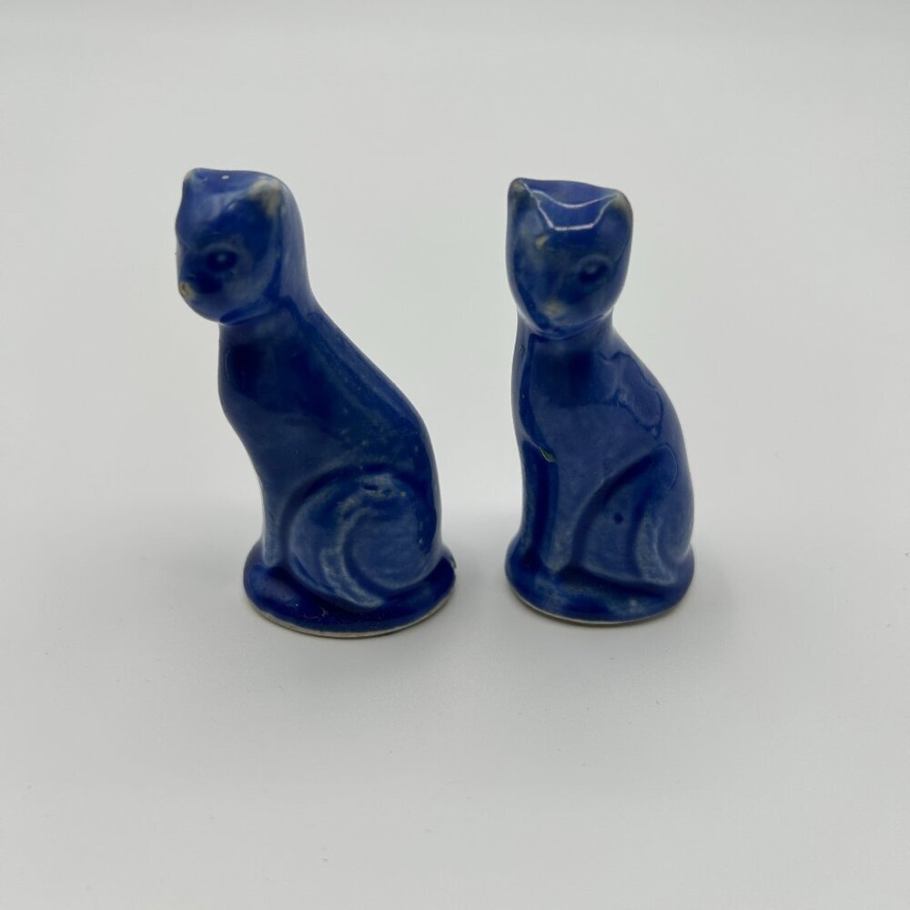 Vtg Mini Sitting Cat Figurines Set of 2 Blue Glazed Porcelain 2.5" Collectible